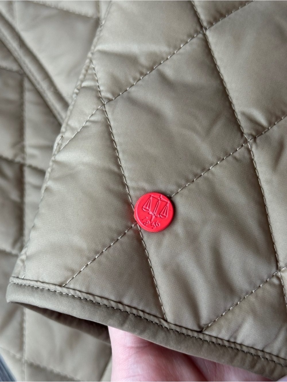 Hunter Quilted Beige Barn Jacket with Brown Corduroy Collar British Coat Brown - Picture 11 of 11